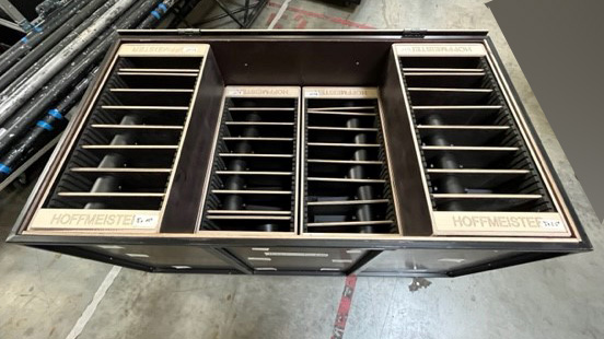 Holztransportcase als Beleuchtungscase mit Inlets Anfertigung Showconcept